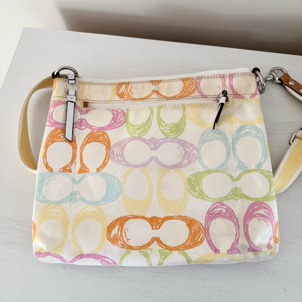 Coach Y2K Multicolor Scribble Print XL Swing Pack - Picture 9 of 10